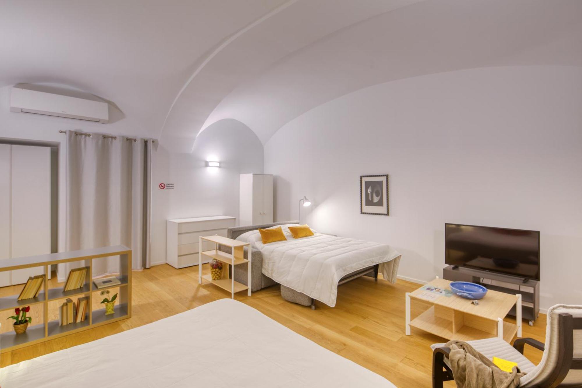 Alfieri 3 Apartment *